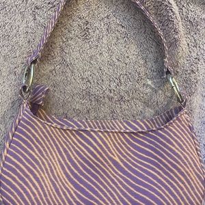 NEW NEVER USED CUTE RETRO PURSE